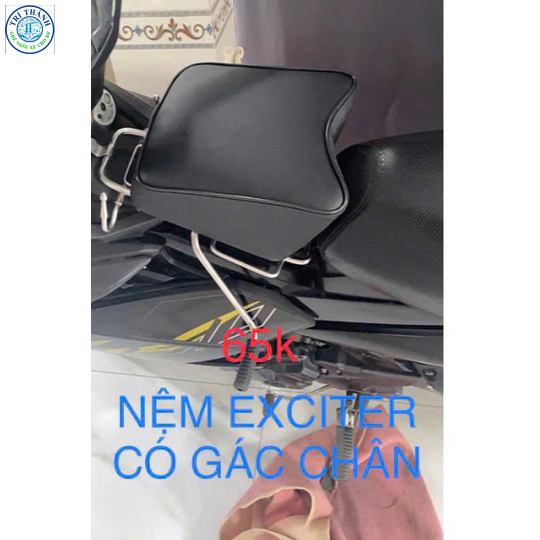 Nệm ghế xe Exciter có gác chân